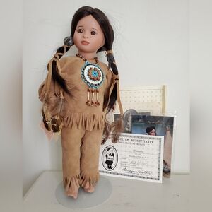 1991 Vintage Lawtons Hiawatha Native American Porcelain Doll 388/500 COA